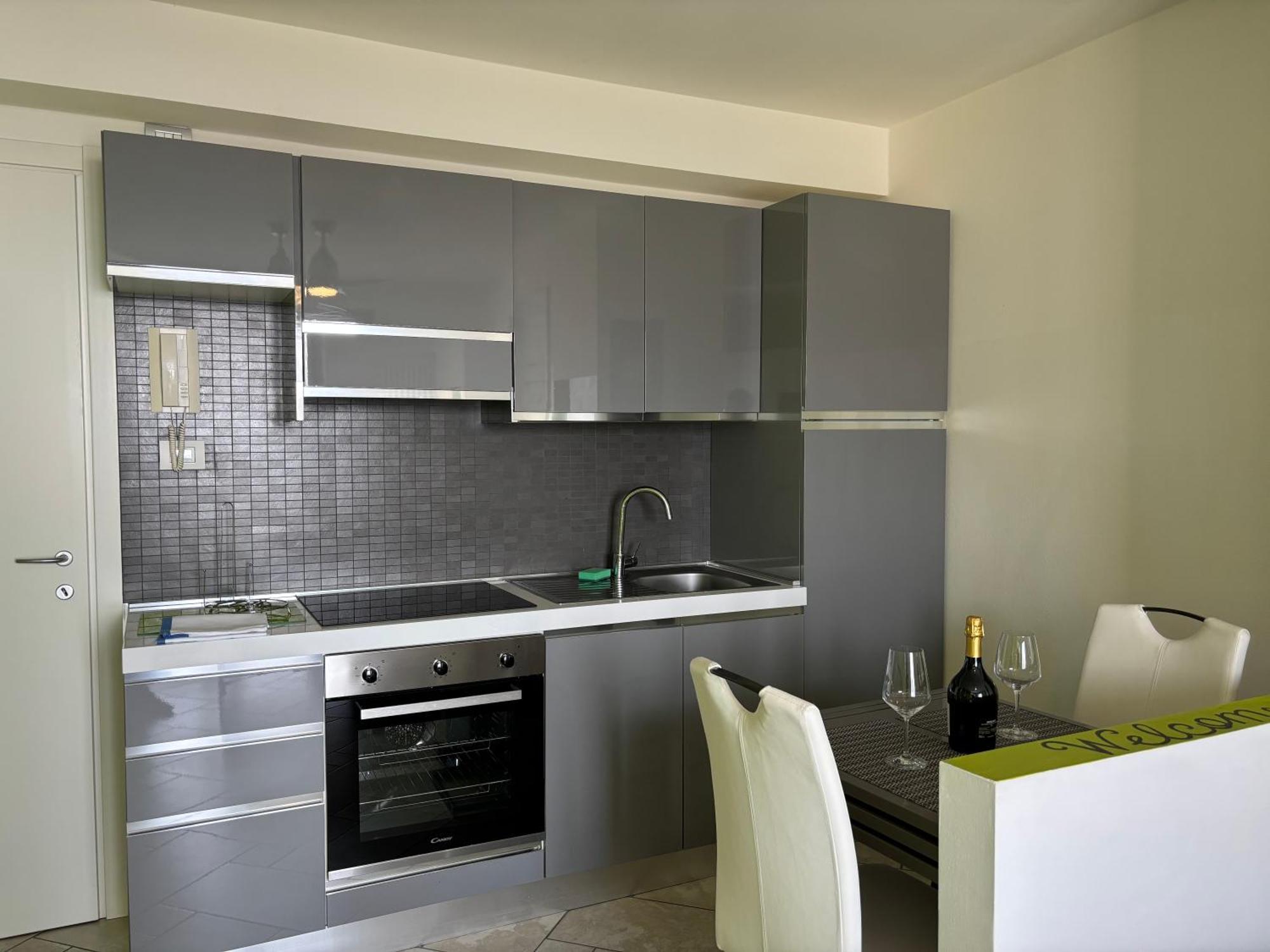 Beba'S House Apartment Gravedona Luaran gambar