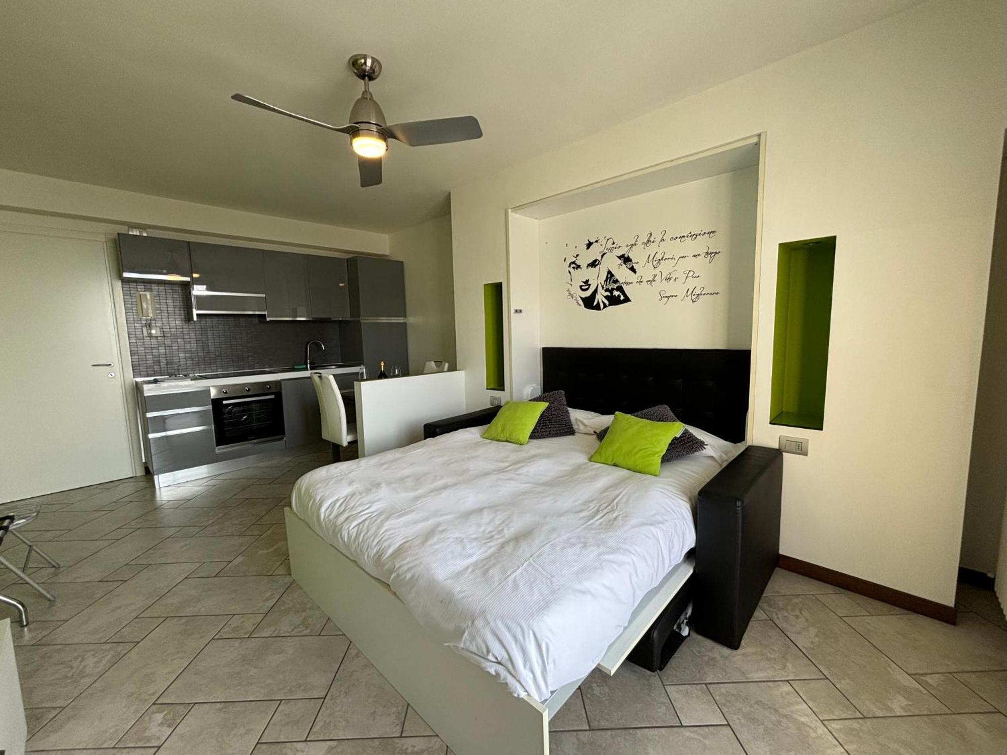 Beba'S House Apartment Gravedona Luaran gambar
